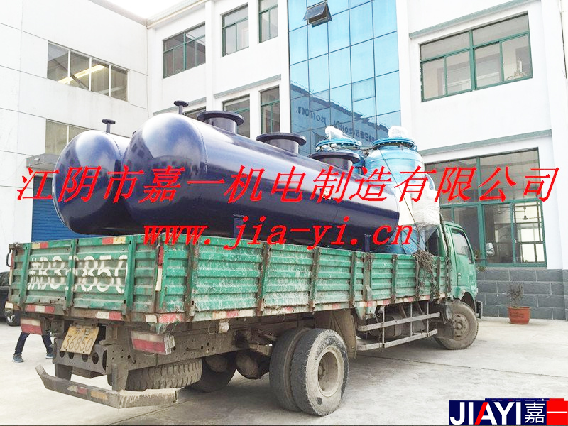 發往云南瑞麗的分集水器和綜合水處理裝置